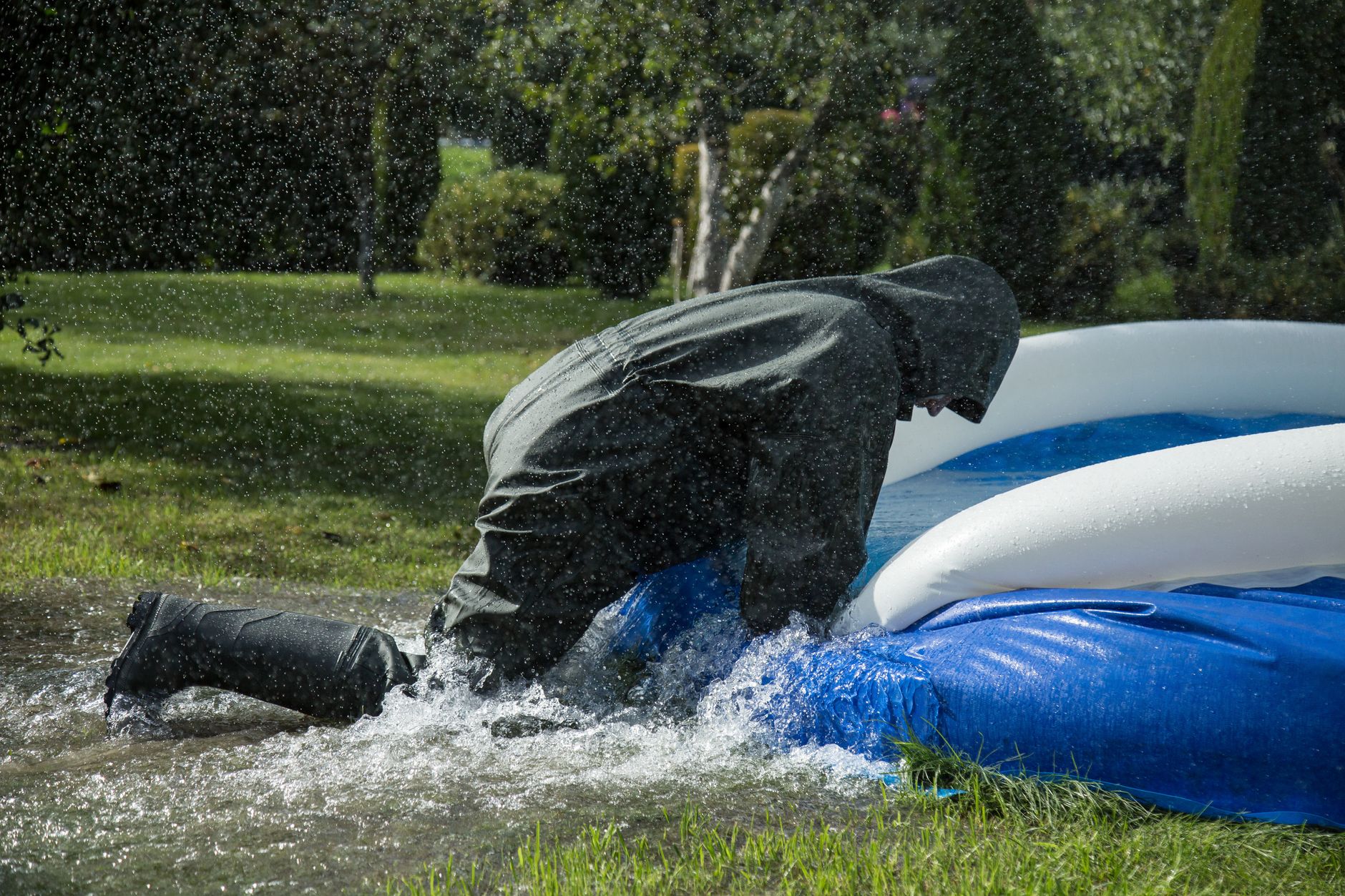 Réparation dégât des eaux équipe à Kourou